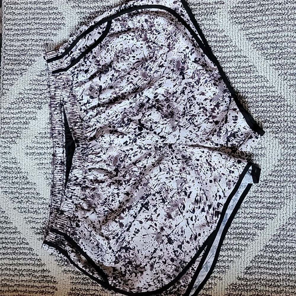 Calvin Klein Multicolor Splatter Print Active‎ Shorts Size 3X